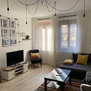 Bueno Apartman Eger