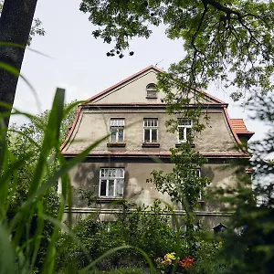 zkontrolujte dostupnost